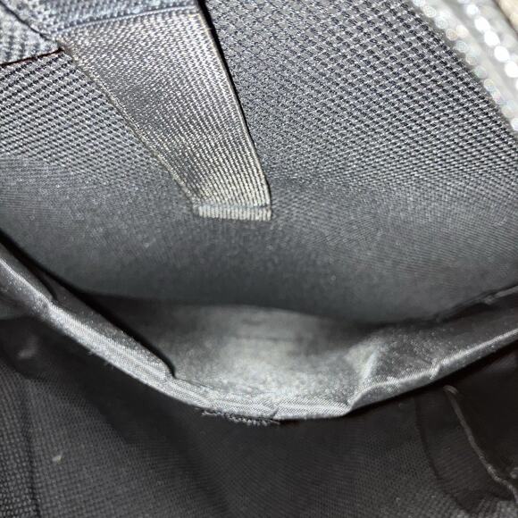 Bag New Nwt Cookies Camo Stasher Stash Smell Proof Adjustable Mmj 420 Backpack - Picture 6 of 7